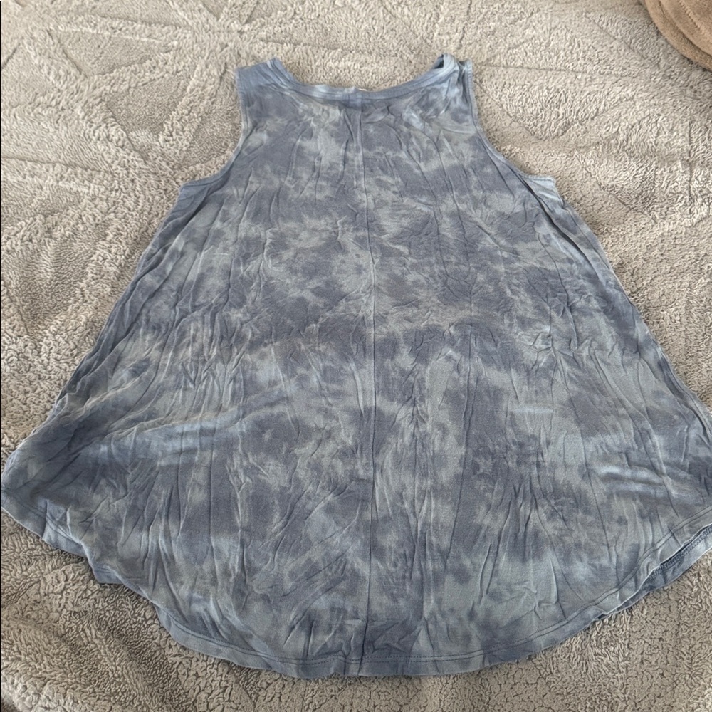 Luxe Cloudy Blue Tank Top - Picture 2 of 3